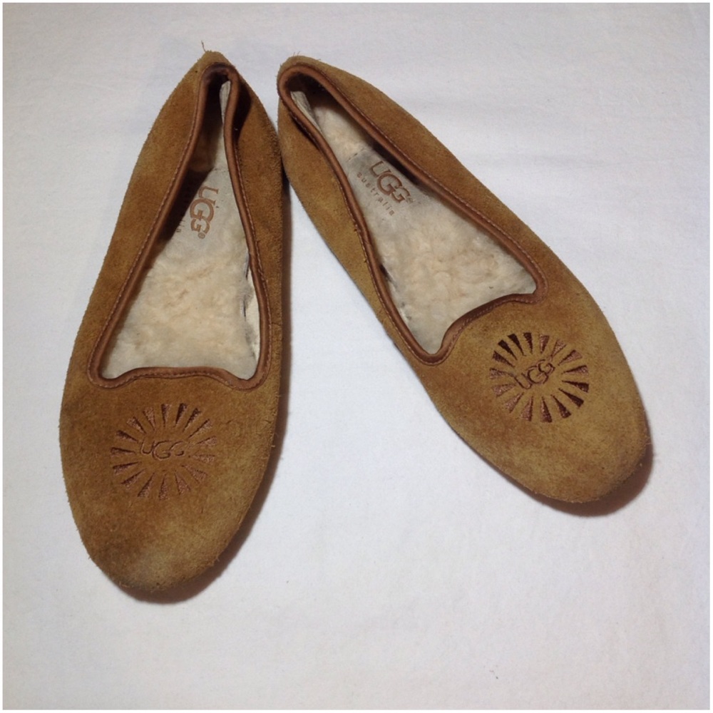 Kids Size US 1 UGG Australia Loafers